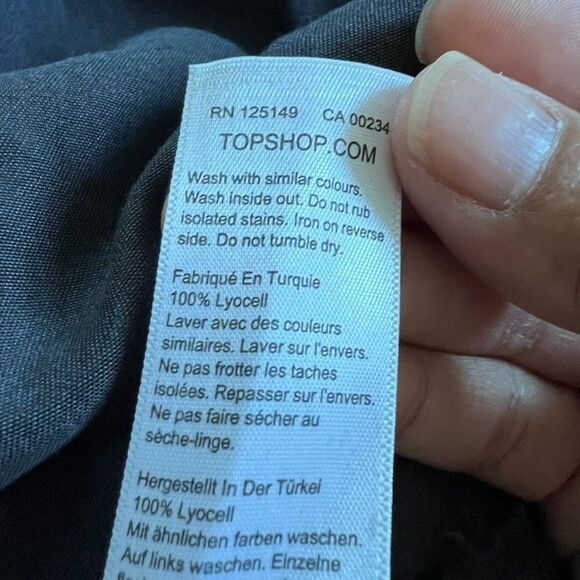 Top Shop Women’s Plaid Dress Size 8 Midi Gray Black Sleeveless V Neck Zip Slits - Picture 16 of 16